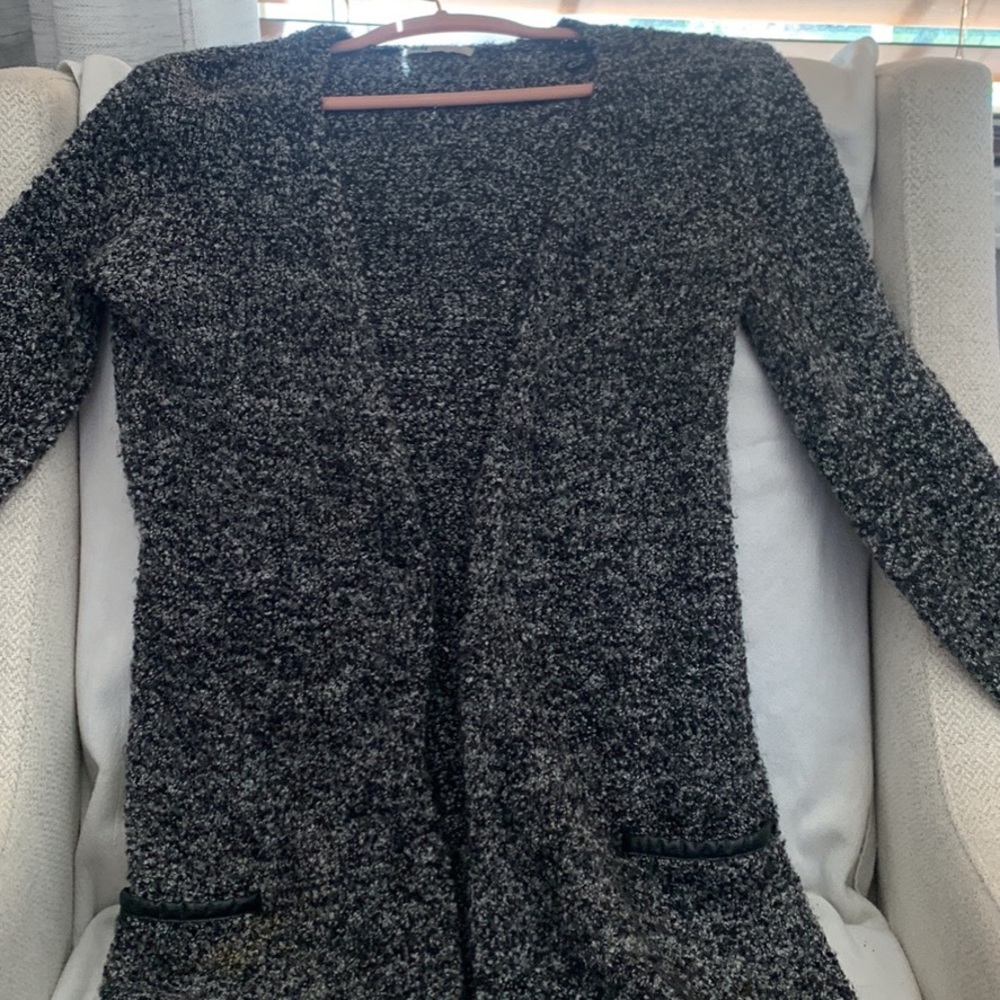 Super soft and basic cardigan
